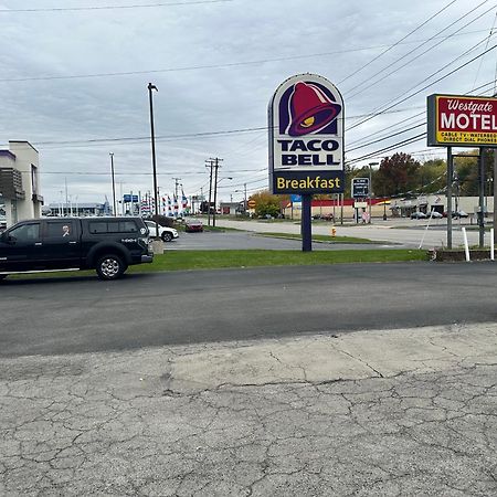 Westgate Manor Motel Austintown & Youngstown Ohio מראה חיצוני תמונה
