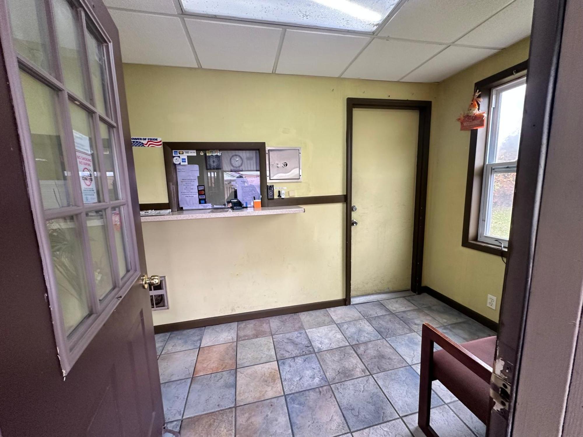 Westgate Manor Motel Austintown & Youngstown Ohio מראה חיצוני תמונה