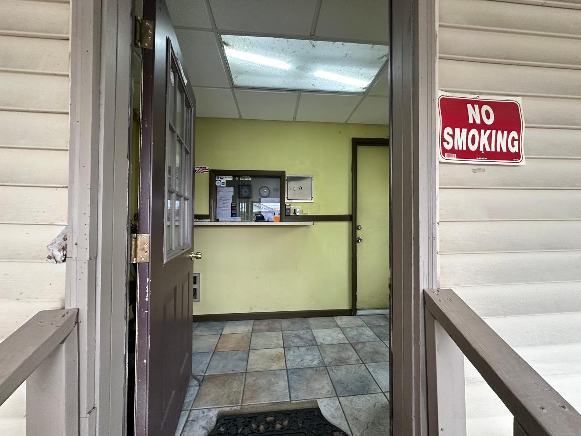 Westgate Manor Motel Austintown & Youngstown Ohio מראה חיצוני תמונה
